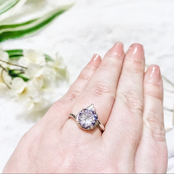 ๐Stunning Lavender Birthstone Round 4-Prong Synthetic Gem Silver Ring | US 8 - Picture 6 of 16
